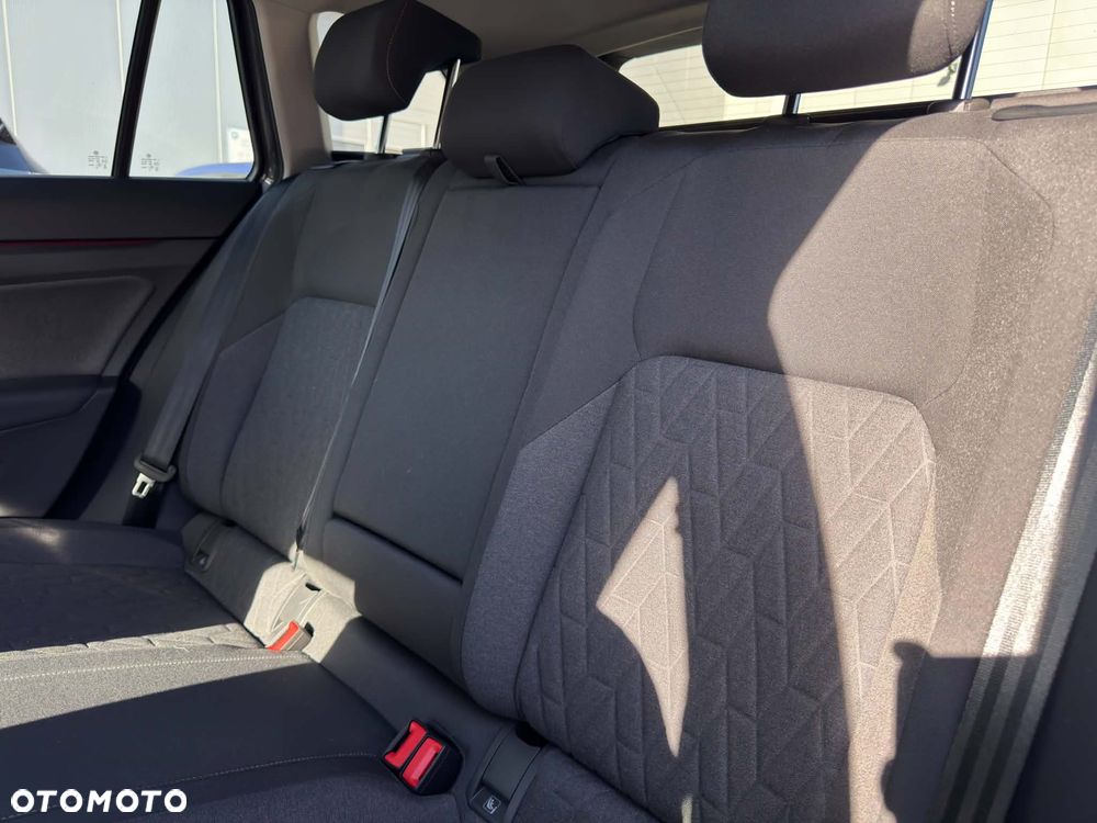 Volkswagen Golf Variant 1.5 eTSI mHEV Life Plus DSG - 19