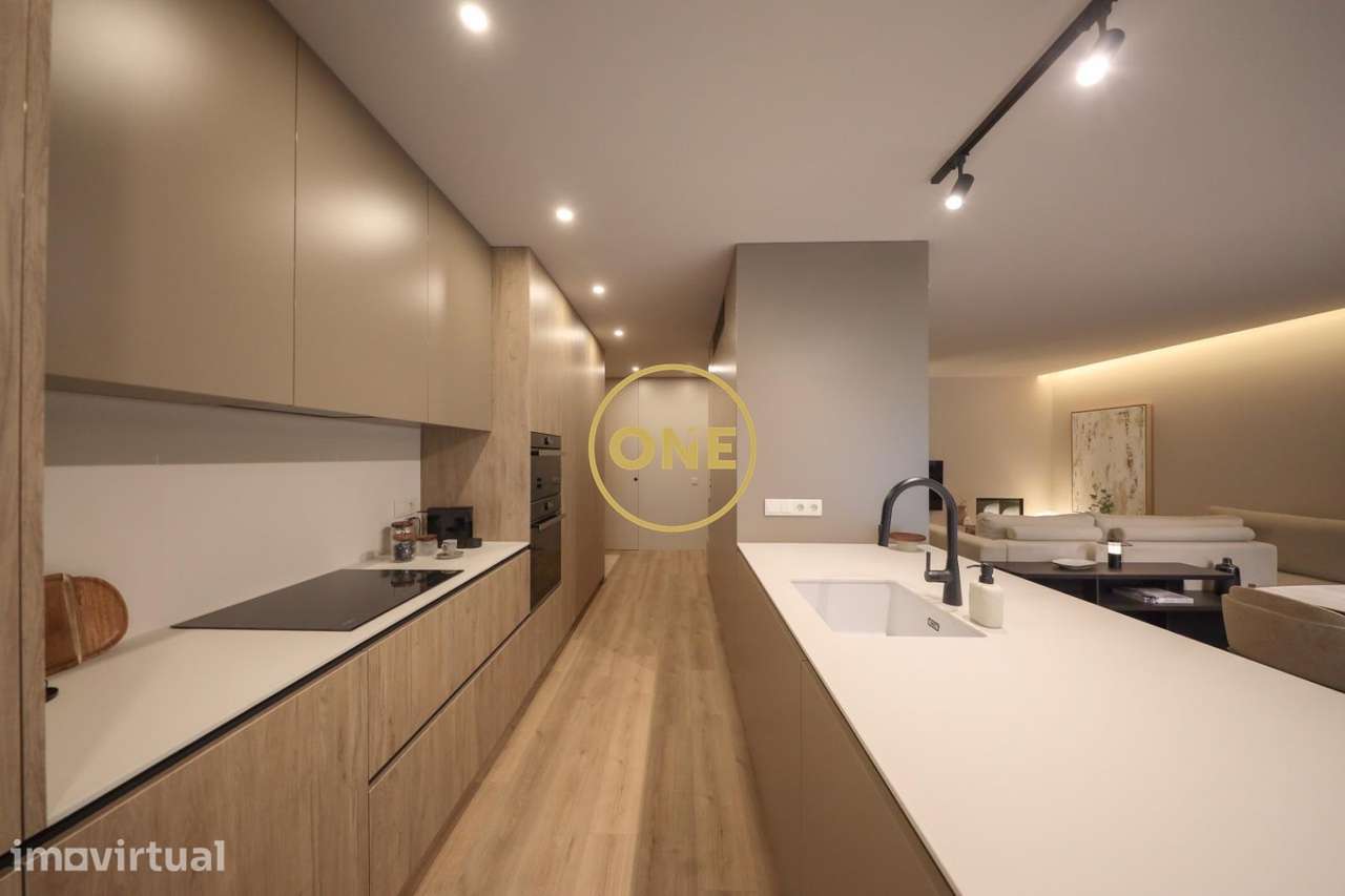Apartamento T3 na Costa- Guimarães - Grande imagem: 2/23