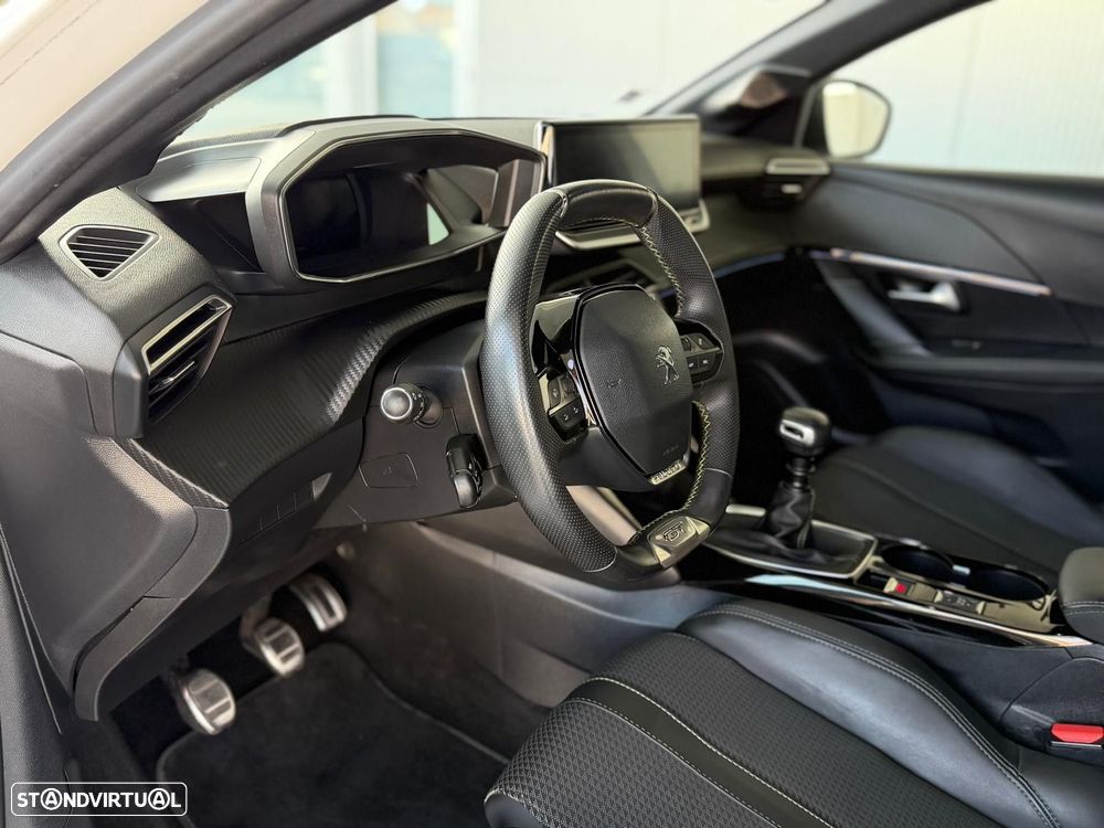Peugeot 208 1.5 BlueHDi GT - 10