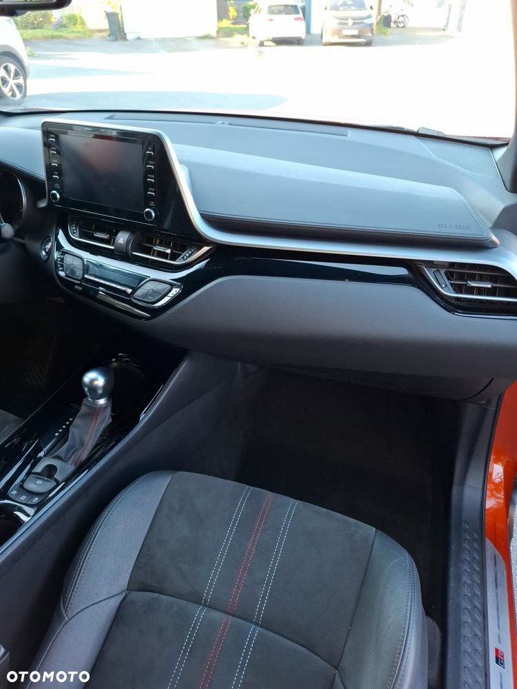 Toyota C-HR 1.8 Hybrid GPF GR Sport - 11