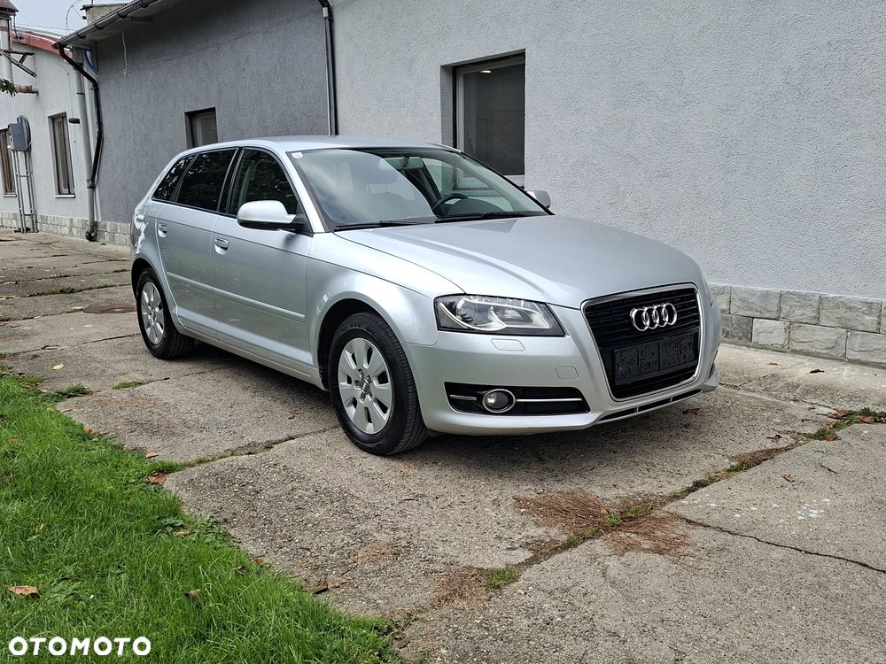 Audi A3 Sportback - 13