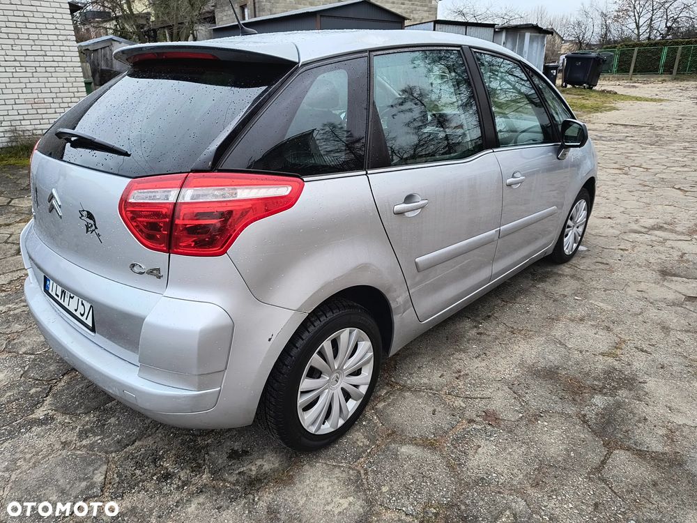 Citroën C4 1.6 HDi FAP Confort - 6