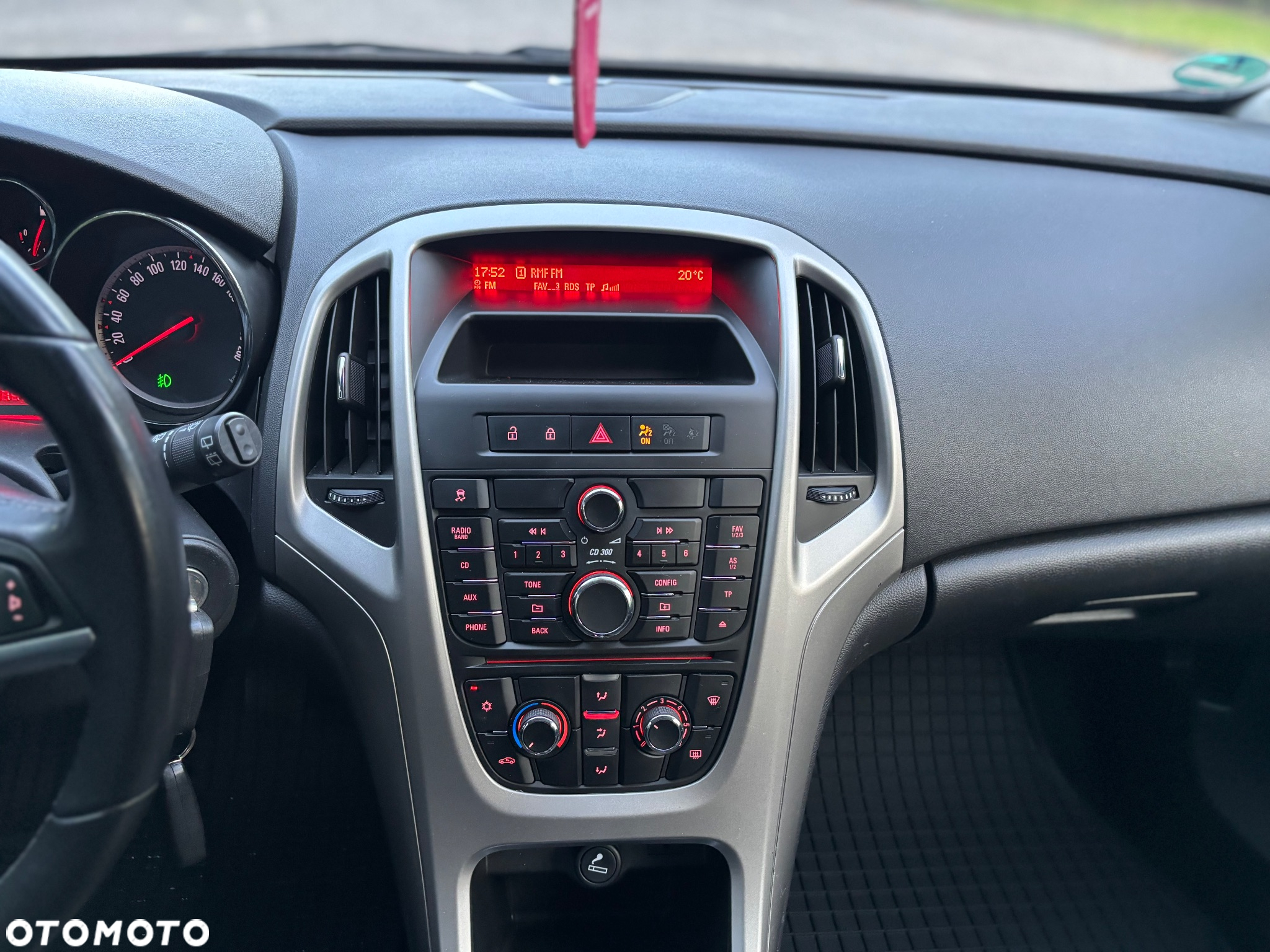 Opel Astra - 12