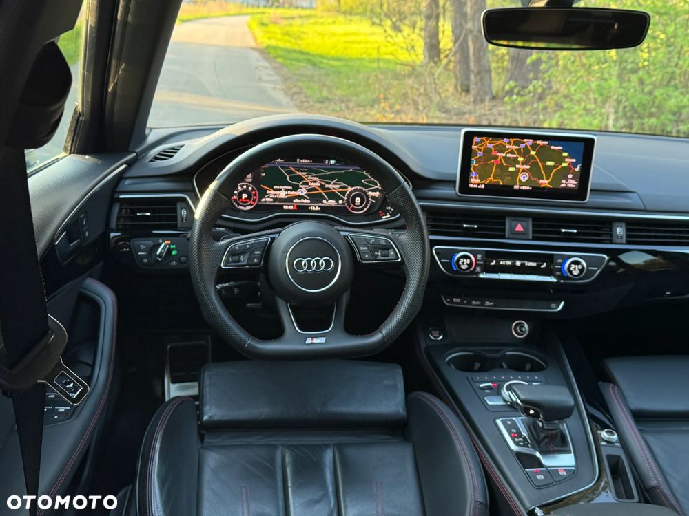 Audi A4 - 8