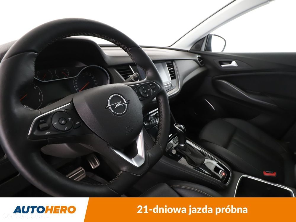Opel Grandland X - 12