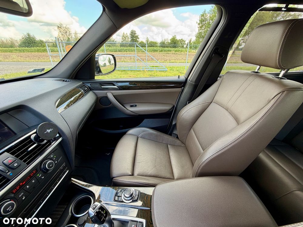 BMW X3 xDrive20d - 12