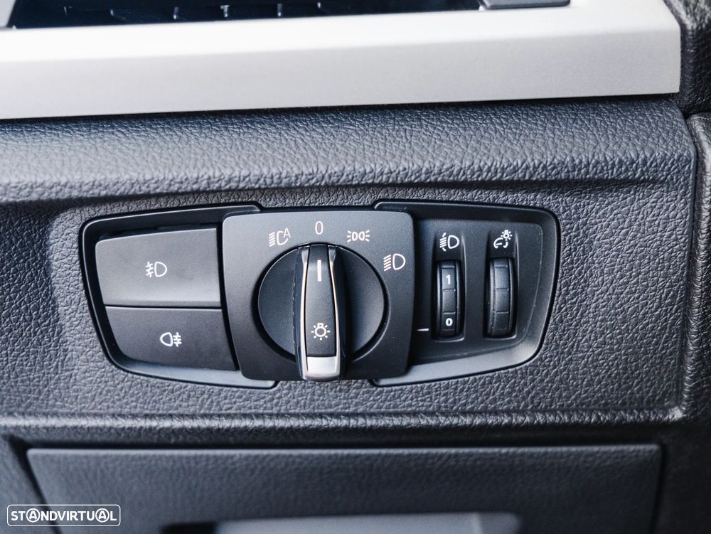 BMW 116 d EDynamics Line Sport - 23
