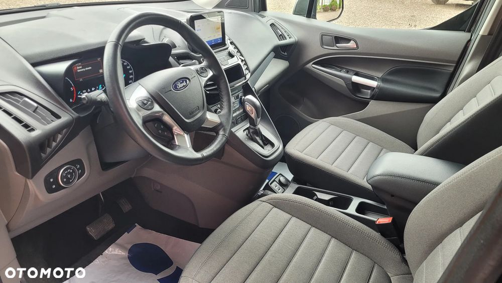 Ford Tourneo Connect Grand - 12