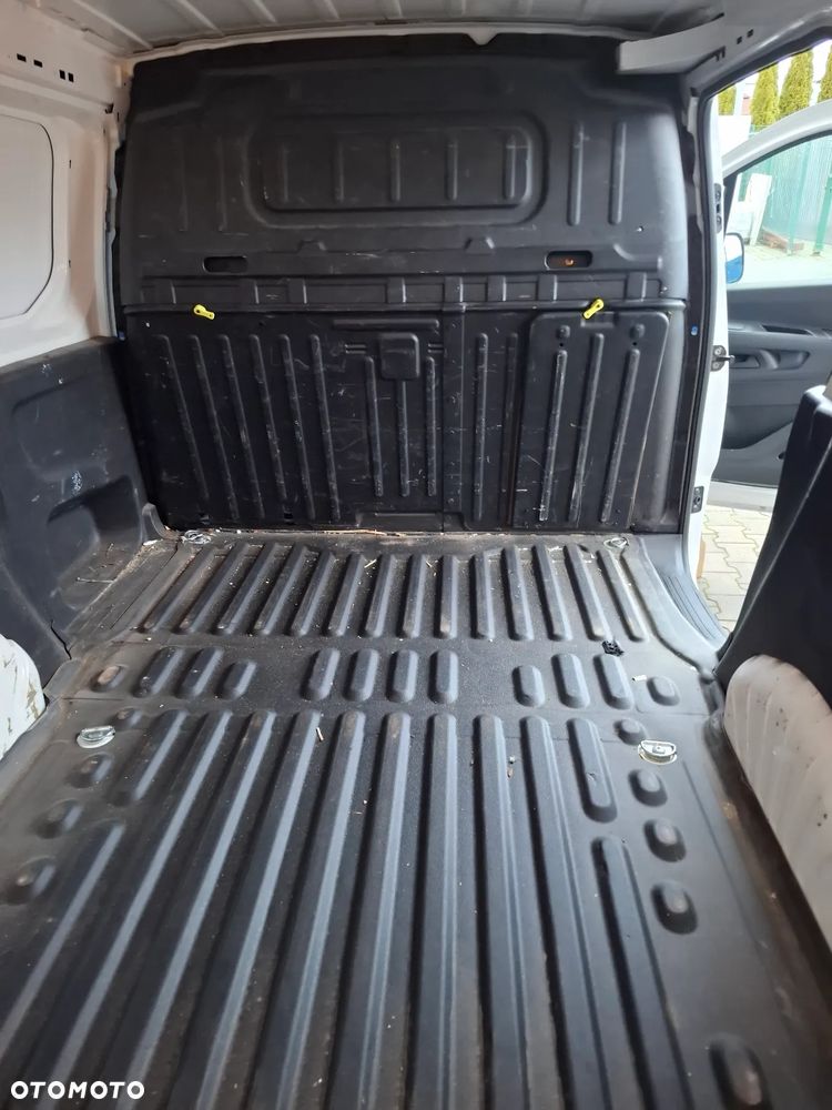 Peugeot Partner - 15