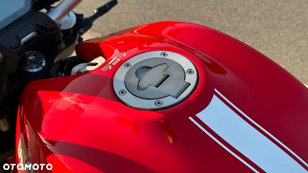 Ducati Monster - 13