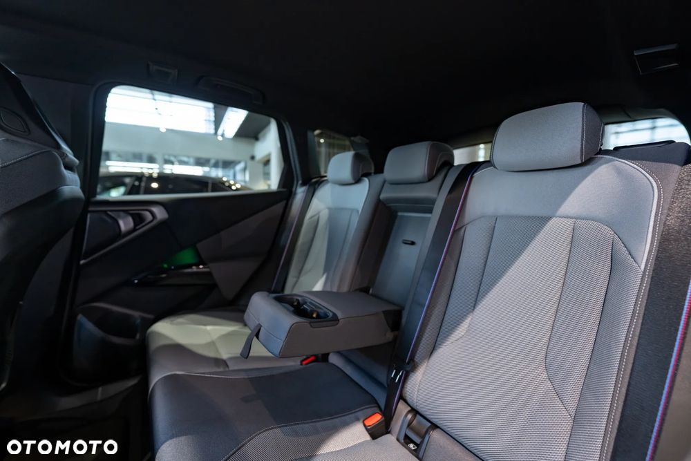 BMW X3 xM50 mHEV - 40