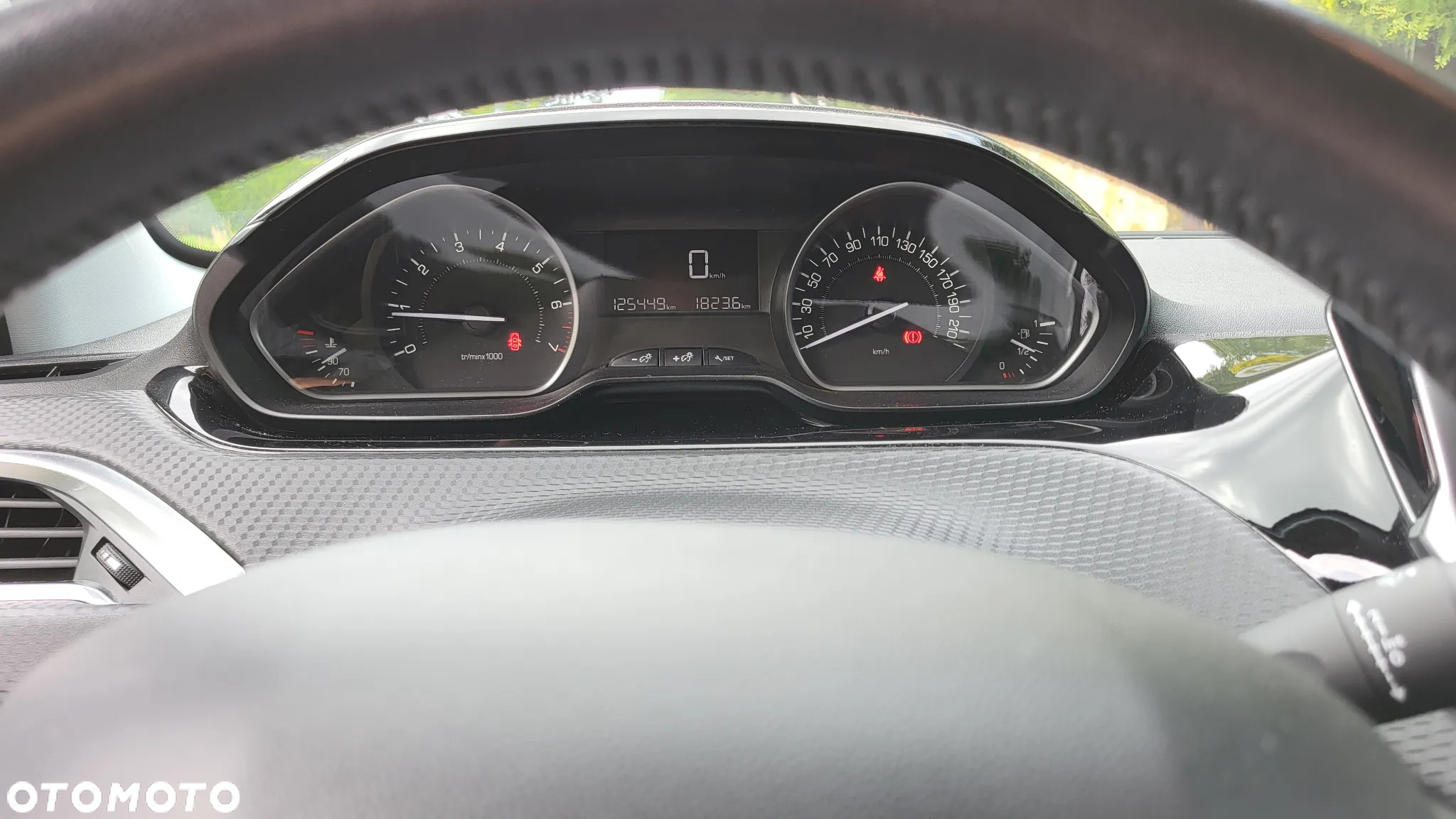 Peugeot 208 1.2 PureTech Active - 14