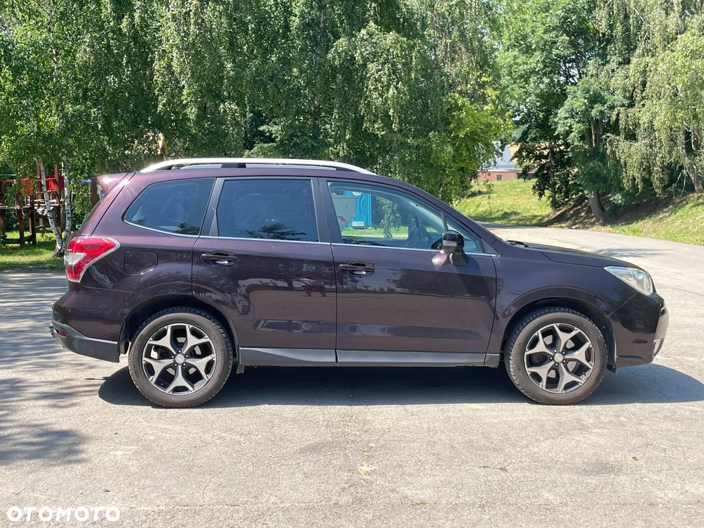 Subaru Forester 2.0XT Comfort Lineartronic - 6