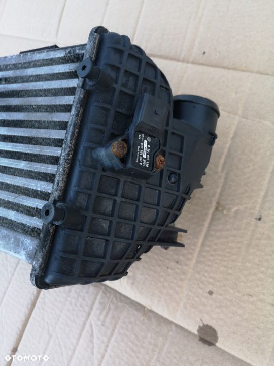 Intercooler lewy Audi A4 B6 2.5 TDI 8E0145805P - 4