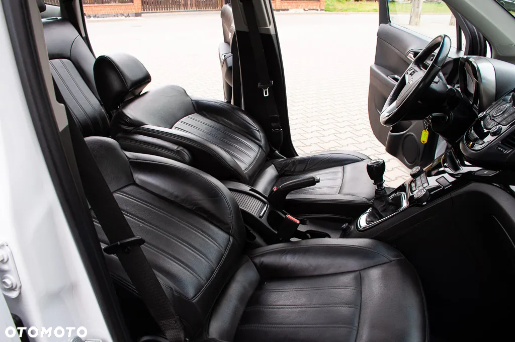 Chevrolet Orlando 1.8 LS - 19