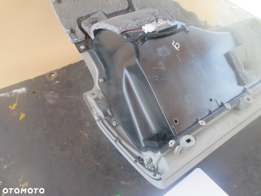 schowek pasażera Audi A4 B6 8E1857035C - 6