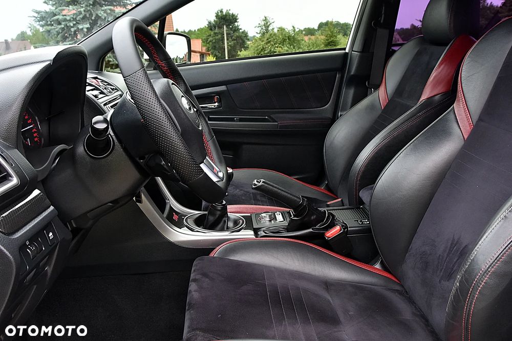 Subaru WRX STI 2.5 Sport - 19