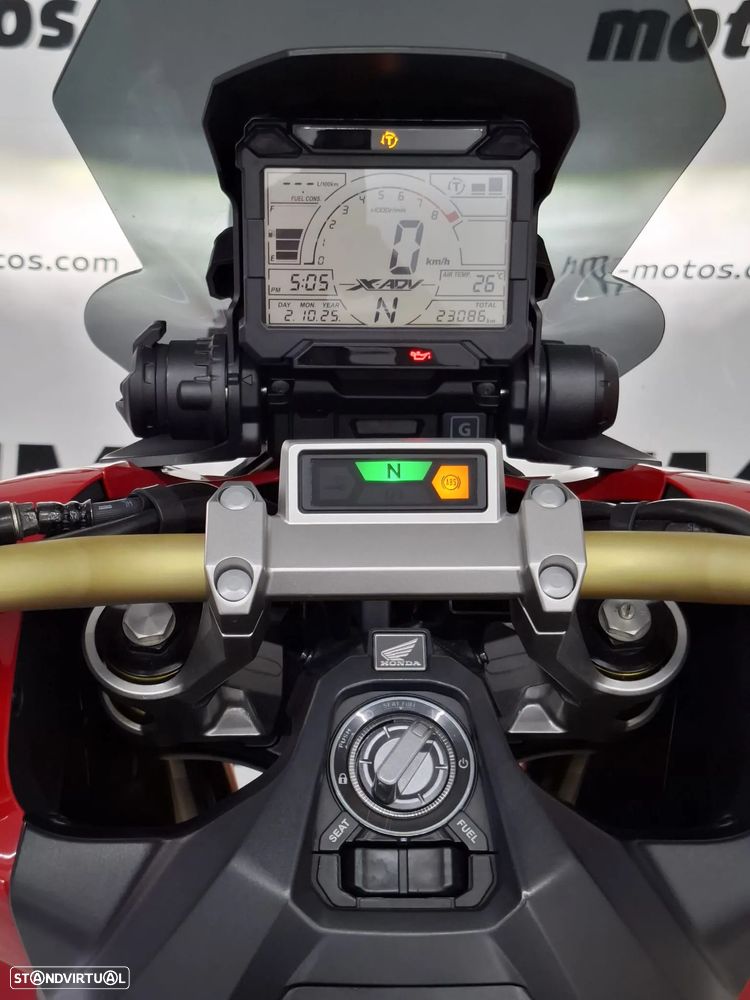 Honda X-ADV 750 - 9