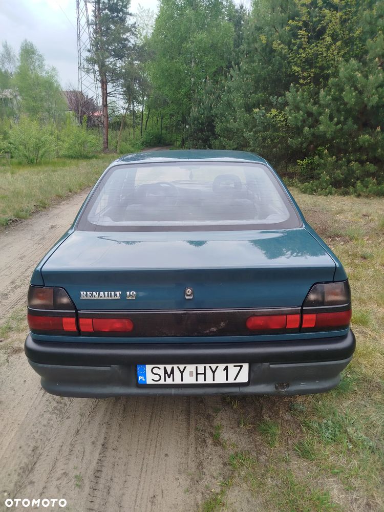 Renault 19 1.4 GTR - 12