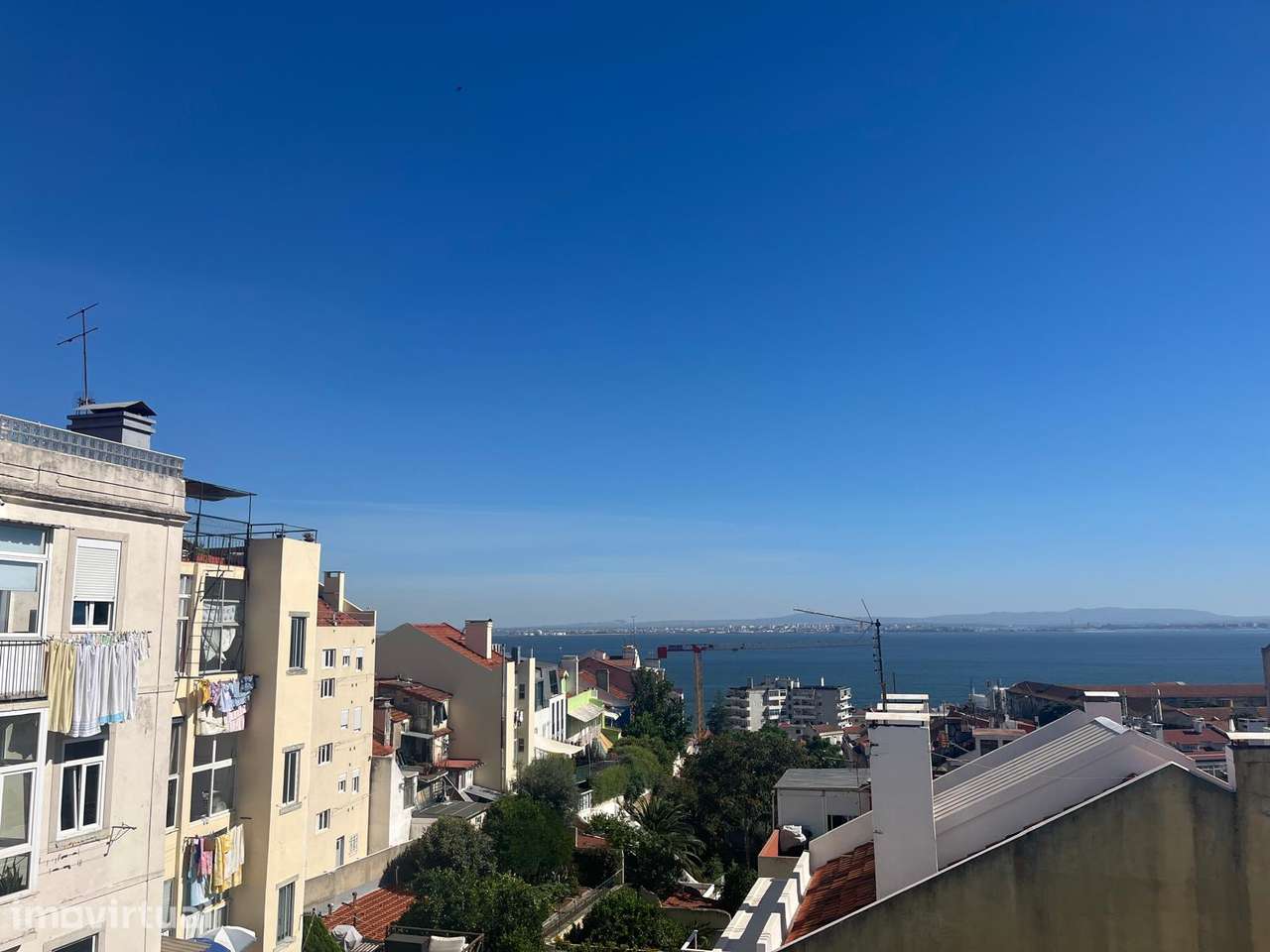 Apartamento T2 | Localização Premium no Coração Histórico de Lisboa - Grande imagem: 2/26