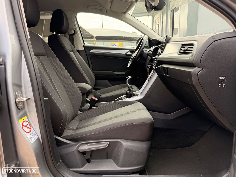 VW T-Roc 1.0 TSI Life - 42