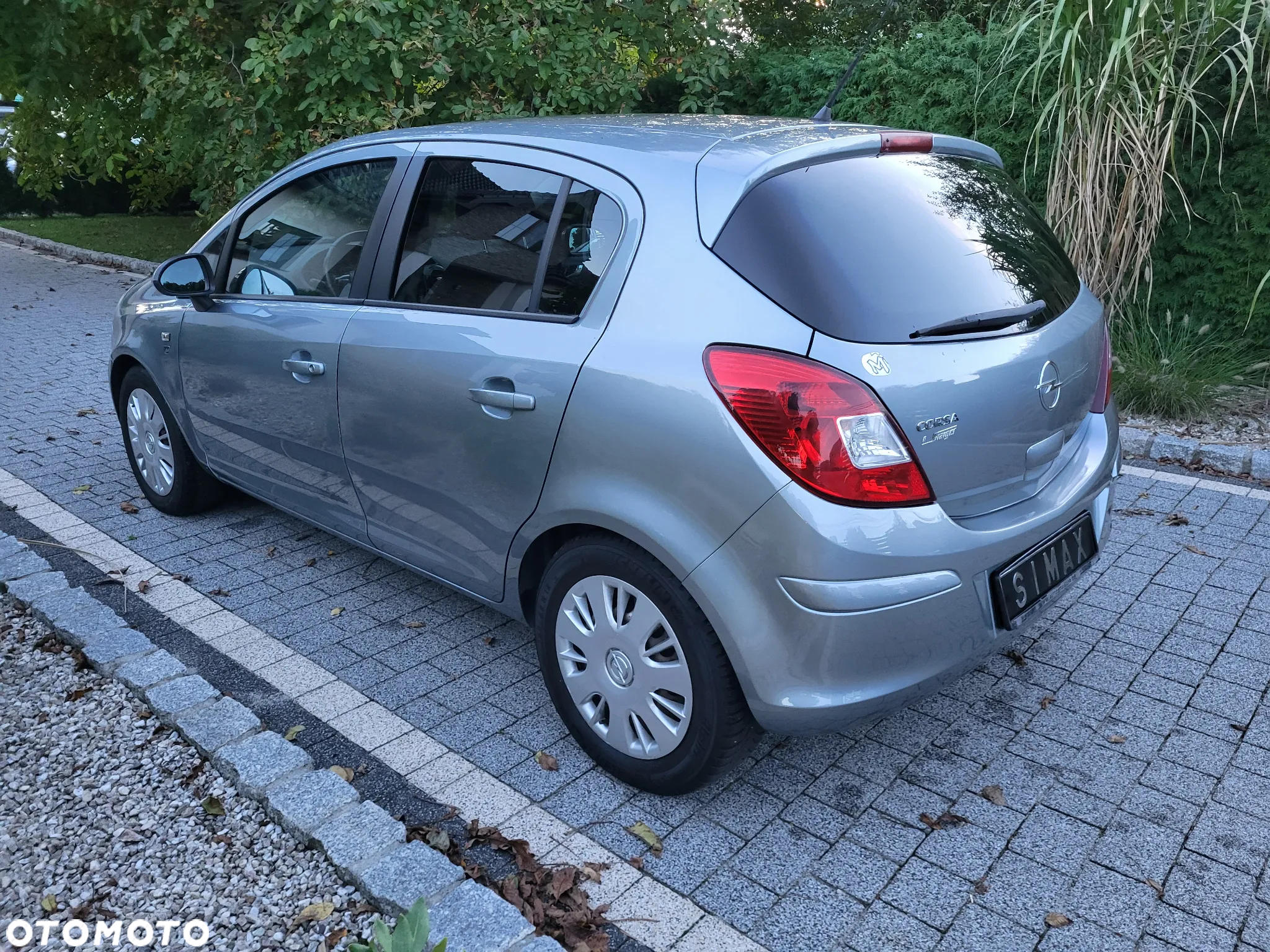 Opel Corsa 1.4 16V Enjoy - 5