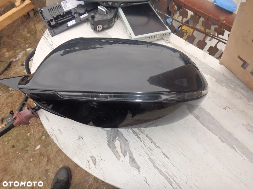 Lusterko lewe Audi A8 D4 - 2