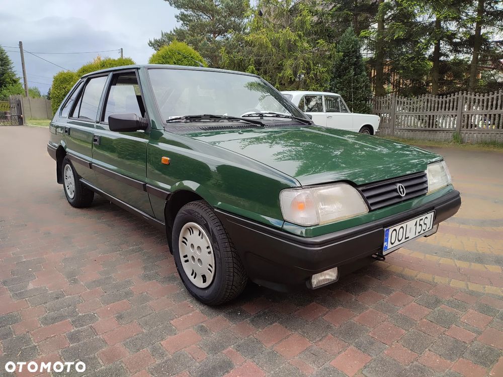 Polonez Caro - 1