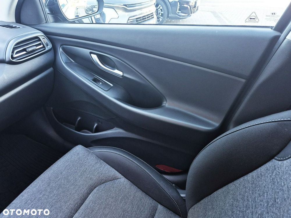 Hyundai i30 1.5 T-GDI 48V Smart - 31