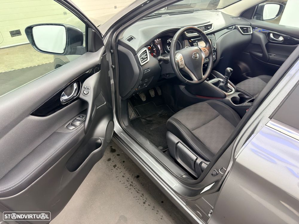 Nissan Qashqai 1.5 dCi Tekna Premium 18 360 - 13