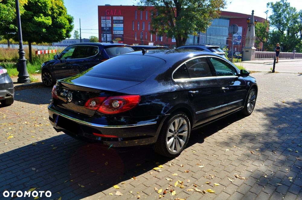 Volkswagen Passat CC - 4