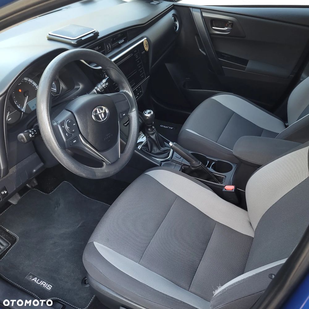 Toyota Auris 1.33 VVT-i Active - 7