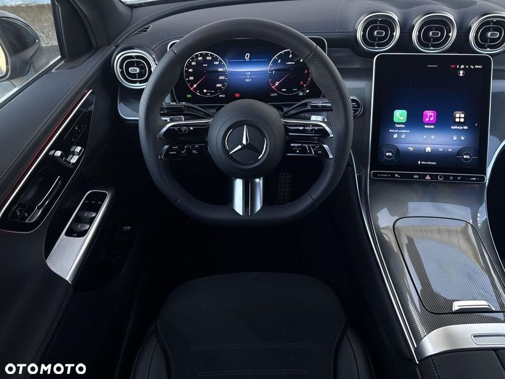 Mercedes-Benz GLC - 14