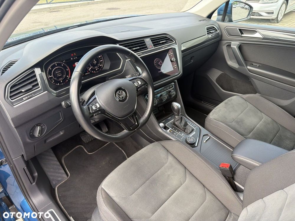 Volkswagen Tiguan - 27