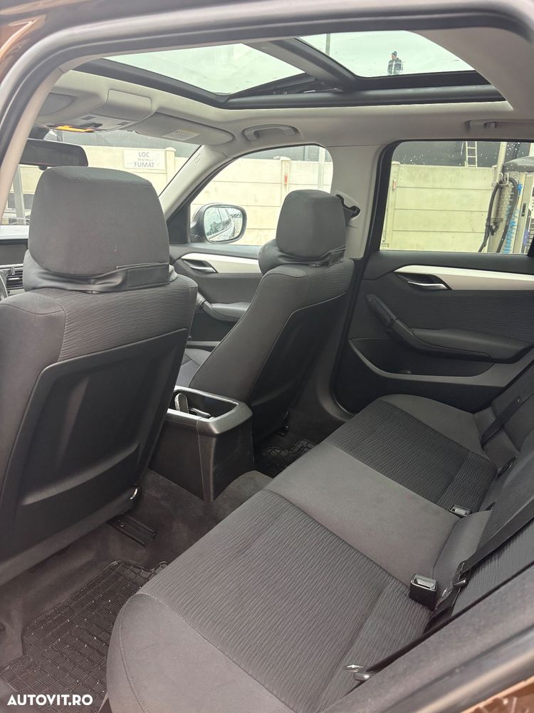 BMW X1 sDrive18d - 10