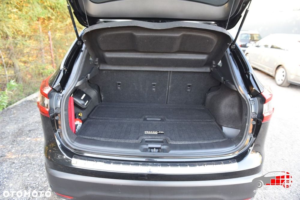 Nissan Rogue - 17