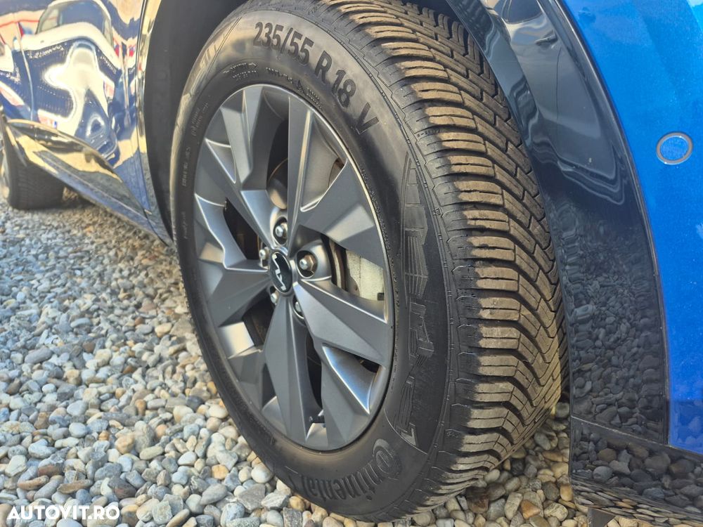 Kia Sportage 1.6 T-GDI HEV 6AT 4x2 GT Line - 29