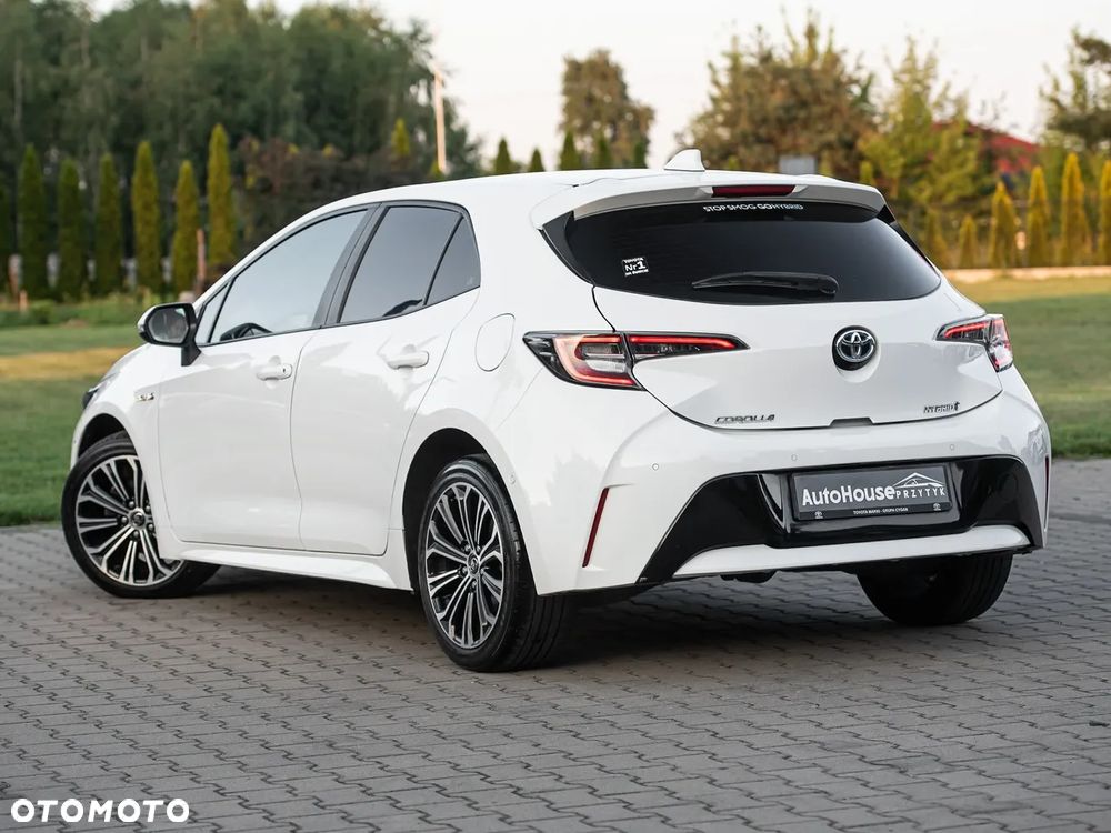 Toyota Corolla 1.8 Hybrid Executive - 9