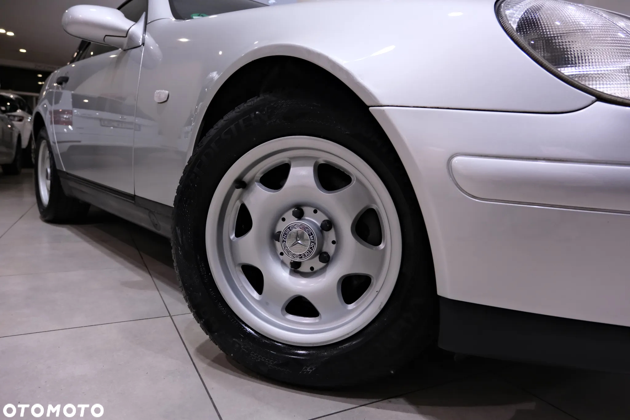 Mercedes-Benz SLK 200 - 7