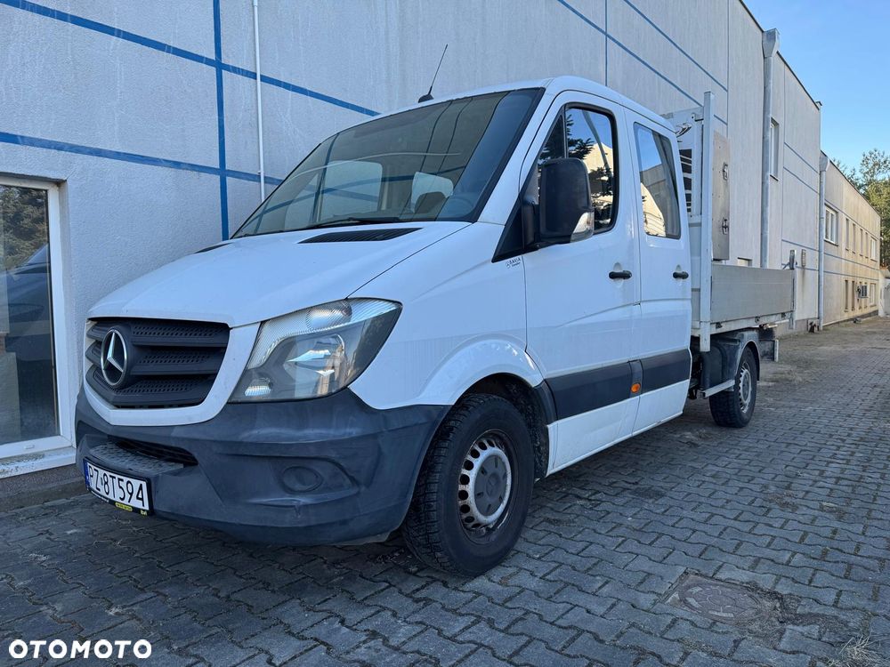 Mercedes-Benz Sprinter - 13