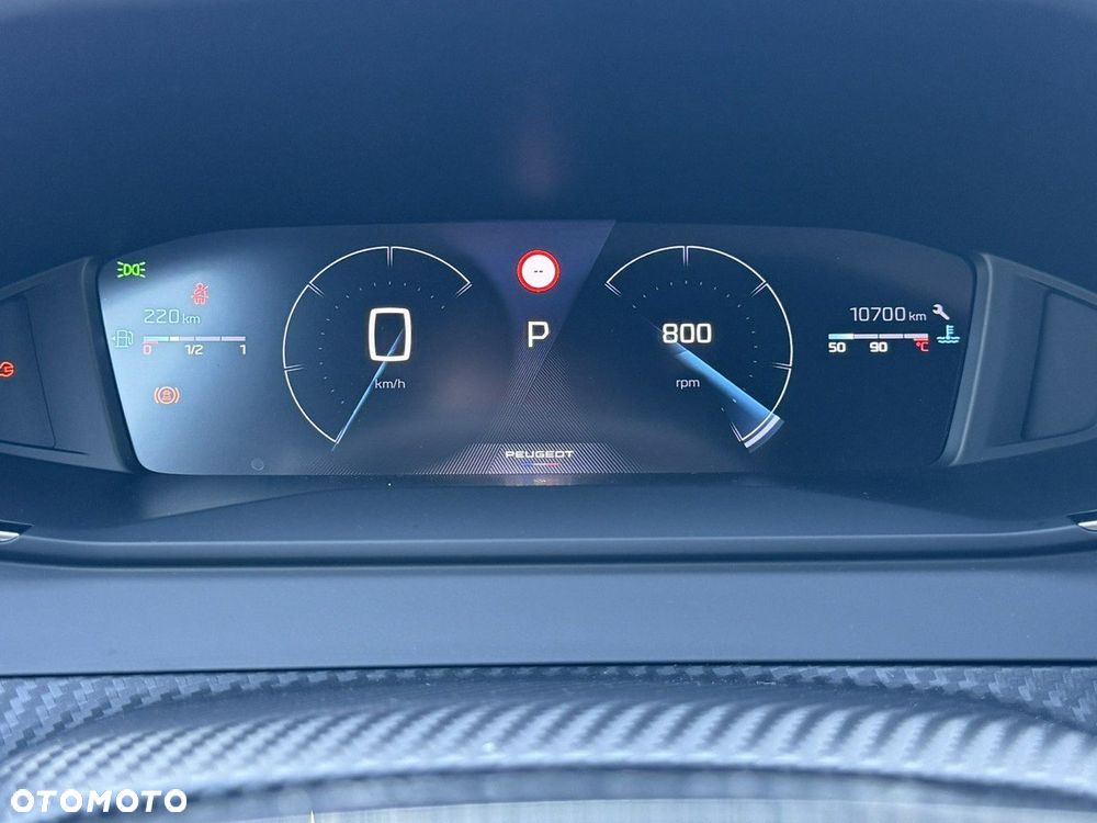 Peugeot 2008 1.2 PureTech Allure S&S EAT8 - 26