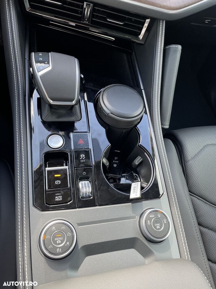 Volkswagen Touareg 3.0 V6 TDI SCR 4Motion Automatik R-Line - 14