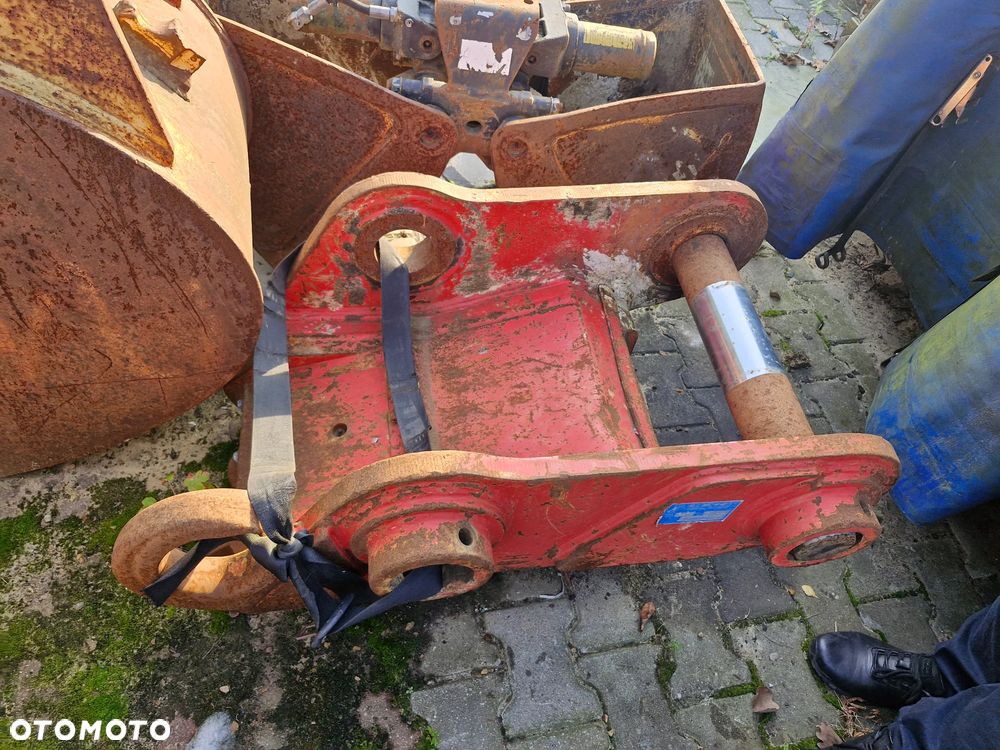 Złącze LEH VOLVO EC290 Komatsu PC 210 / 240 - 8