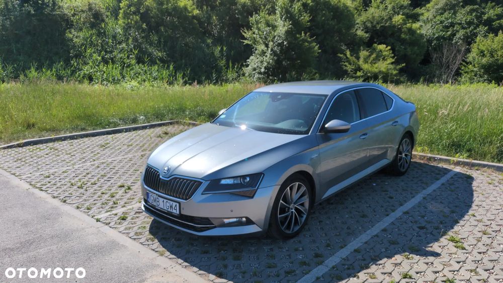 Skoda Superb 2.0 TDI L&K DSG - 4