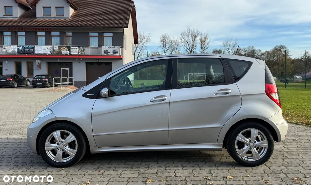 Mercedes-Benz Klasa A 180 CDI Autotronic Avantgarde - 12