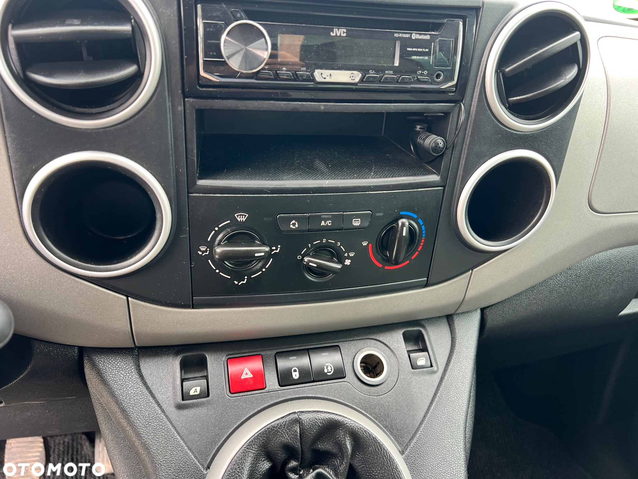 Citroën Berlingo 1.6 HDi 110 FAP Multispace Exclusive - 35