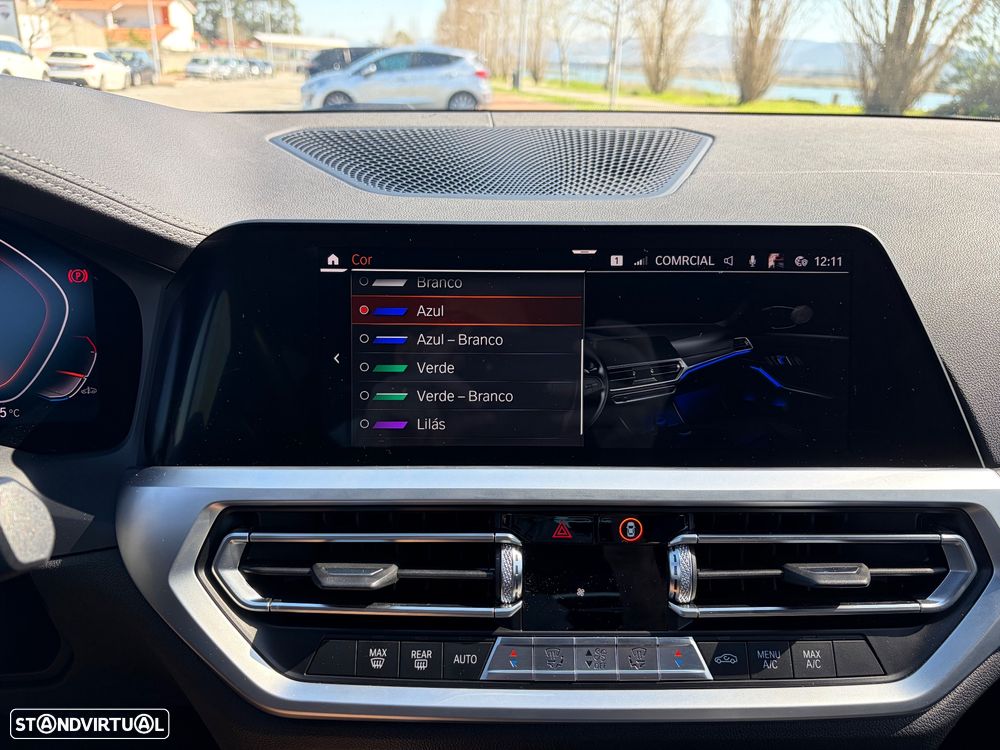 BMW 320 d Line Luxury Auto - 31