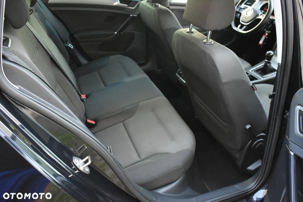 Volkswagen Golf Variant 1.6 TDI BlueMotion Technology Comfortline - 15