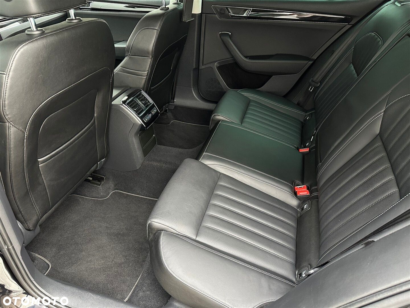 Skoda Superb - 12