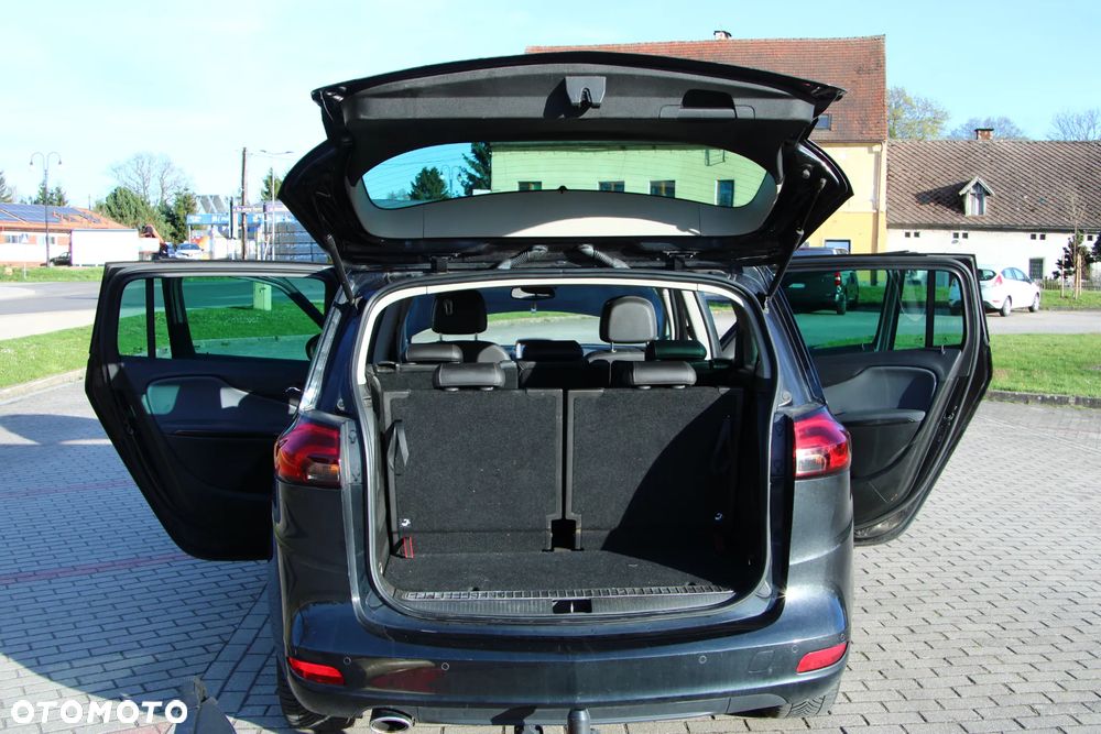 Opel Zafira Tourer 2.0 CDTI Edition - 3